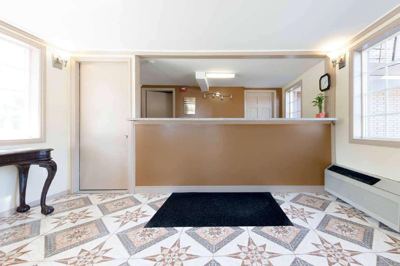 Super 8 By Wyndham Greensburg Exterior photo